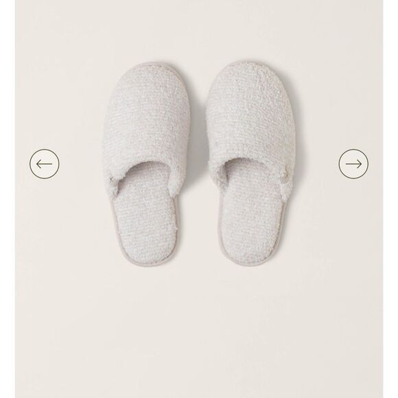 Barefoot Dreams Shoes - Barefoot Dreams CozyChic Unisex Slipper in Heathered Stone / White